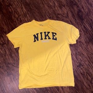 Nike Shirt